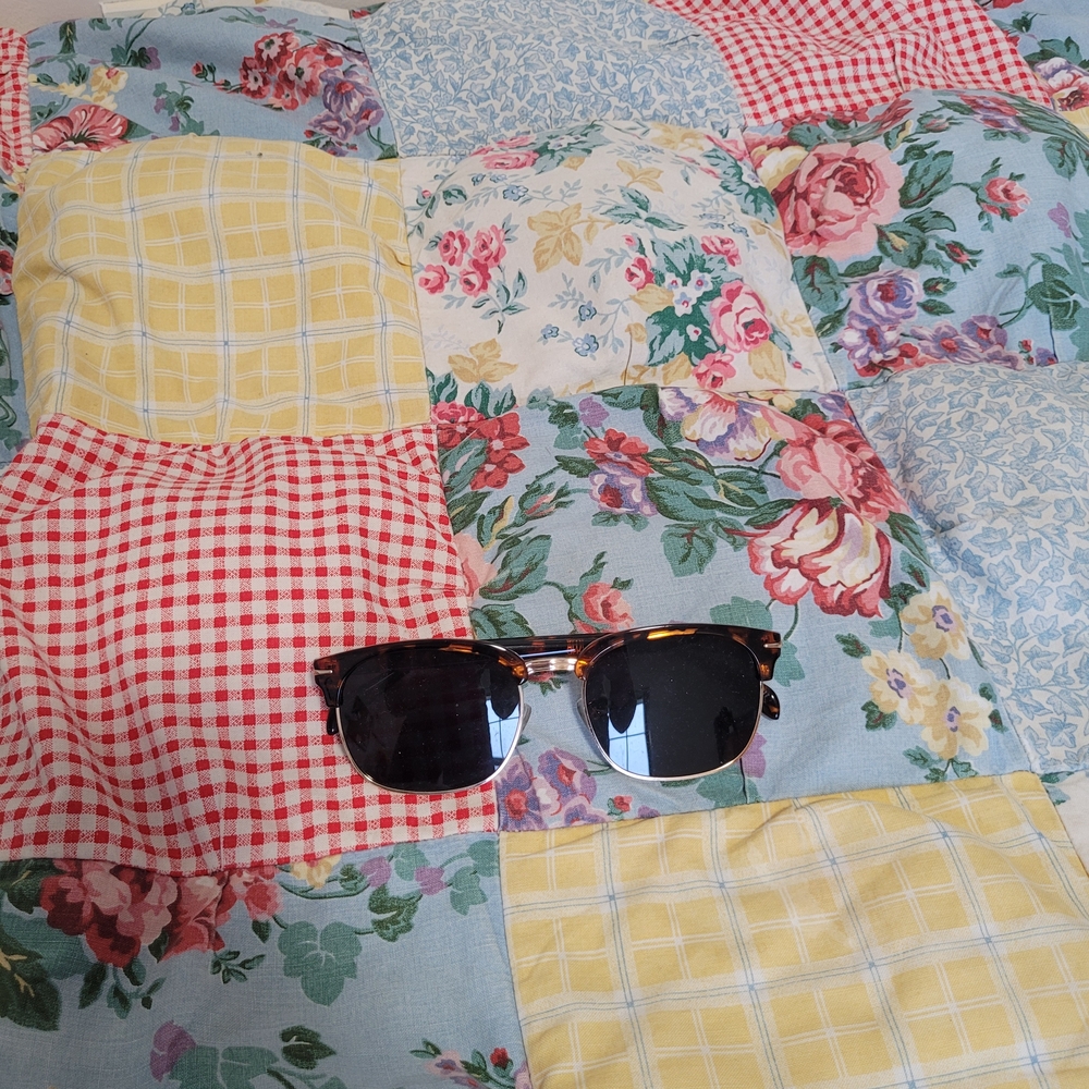 Women's sunglasses